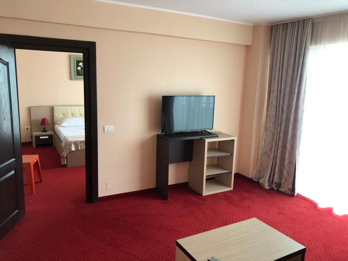 Hotel Romantic مامايا المظهر الخارجي الصورة